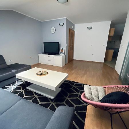 Apartment Camellia Любушки Экстерьер фото