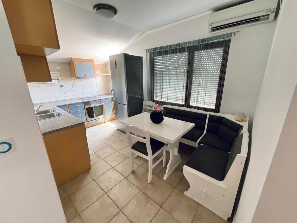 Apartment Camellia Любушки Экстерьер фото